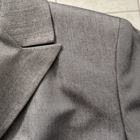 Kasper Women's Three Button Jacket, Small - Picture 3 of 6